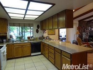 5331 Flagstone St, Carmichael, CA 95608 photo 2
