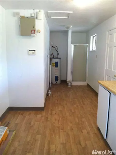 349 S Appling Rd, Hickman, CA 95323 photo 9