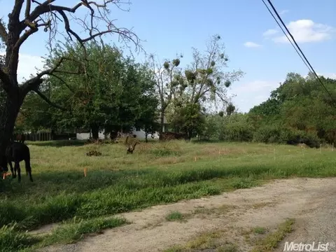 349 S Appling Rd, Hickman, CA 95323 photo 3