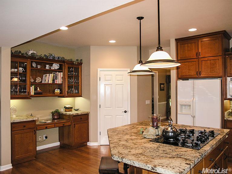 18938 Saint Paul Pl, Grass Valley, CA 95945 photo 9