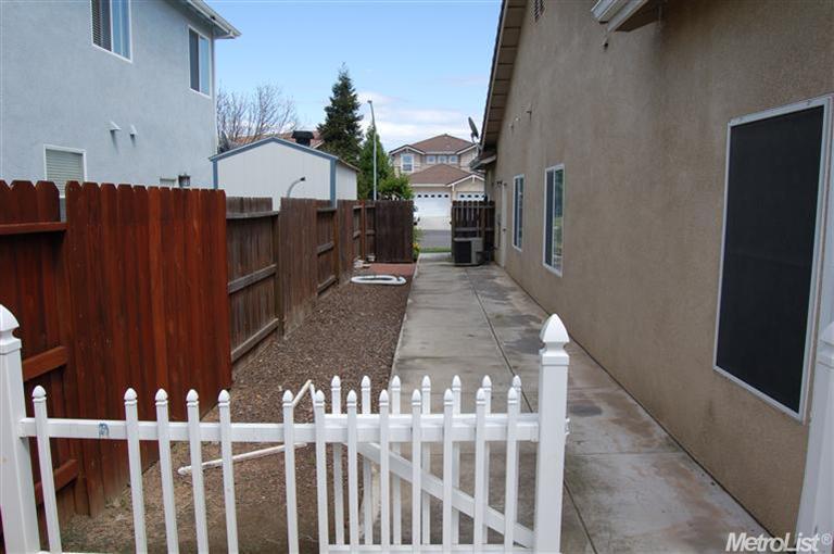 2909 Ashbrook Ct, Modesto, CA 95355 photo 17
