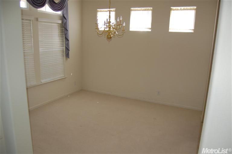 2909 Ashbrook Ct, Modesto, CA 95355 photo 4