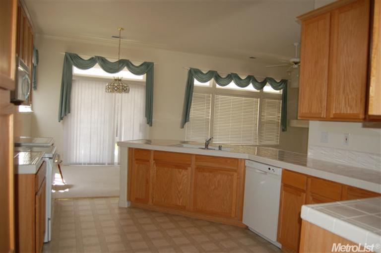 2909 Ashbrook Ct, Modesto, CA 95355 photo 5