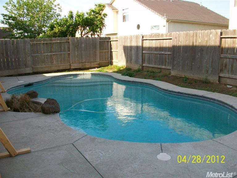 403 Lily Dr, Merced, CA 95341 photo 11