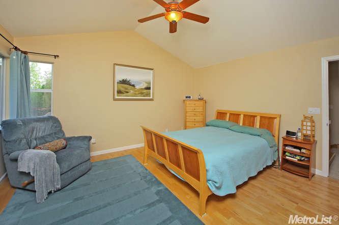 3307 Grosbeak Ct, Davis, CA 95616 photo 9