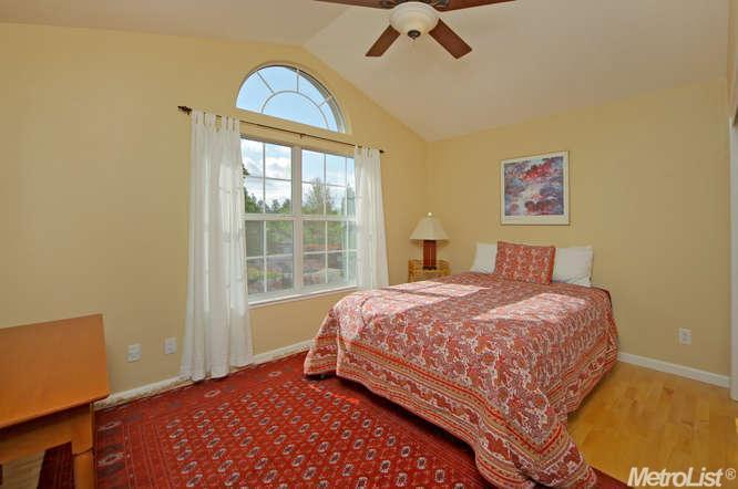 3307 Grosbeak Ct, Davis, CA 95616 photo 10