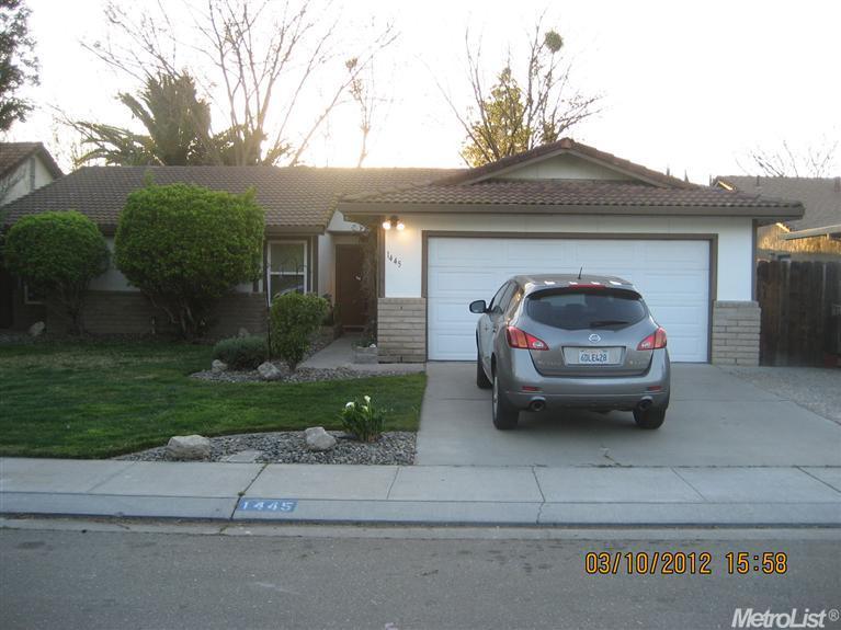 1445 Timber Ln, Manteca, CA 95336 photo 1