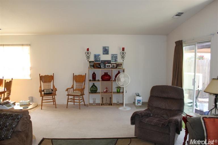 467 Mockingbird Dr, Lodi, CA 95240 photo 5