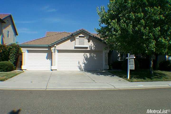 8525 Arrowroot Cir, Antelope, CA 95843 photo 1