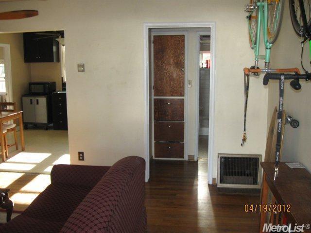 415 Cross St, Lodi, CA 95242 photo 5