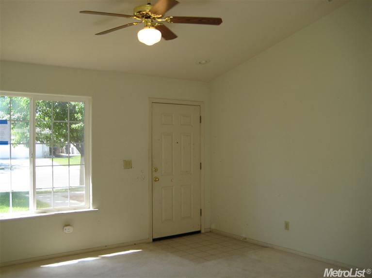 1475 Portsmouth Ln, Gustine, CA 95322 photo 7