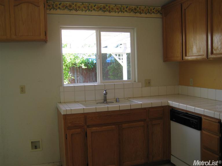 1475 Portsmouth Ln, Gustine, CA 95322 photo 12