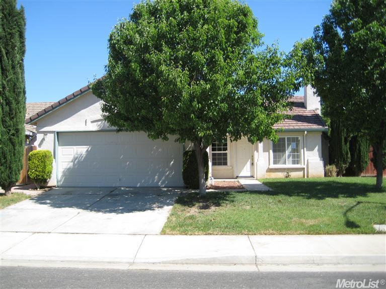1475 Portsmouth Ln, Gustine, CA 95322 photo 2