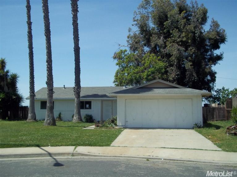 601 Cameron Way, Modesto, CA 95357 photo 1