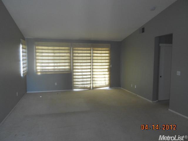 2315 Caravaggio Dr, Davis, CA 95618 photo 2