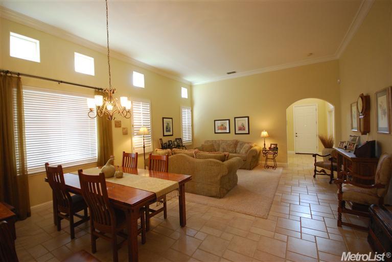 4016 Ballen Ct, Modesto, CA 95356 photo 4