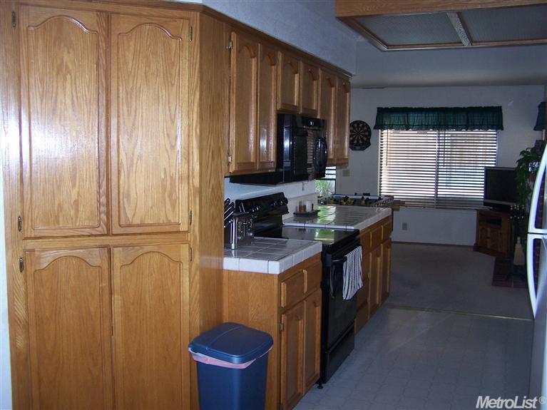 8309 Benjamin Dr, Antelope, CA 95843 photo 8