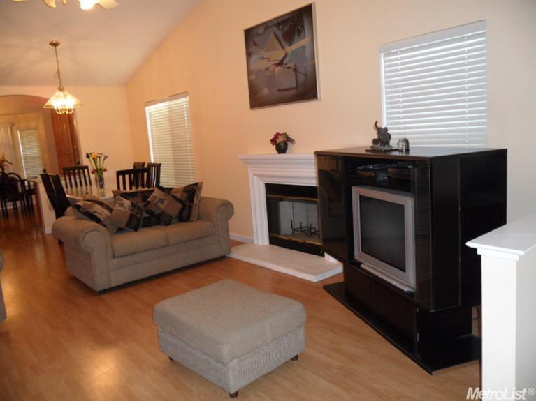 4730 Hiemo Way, Antelope, CA 95843 photo 4