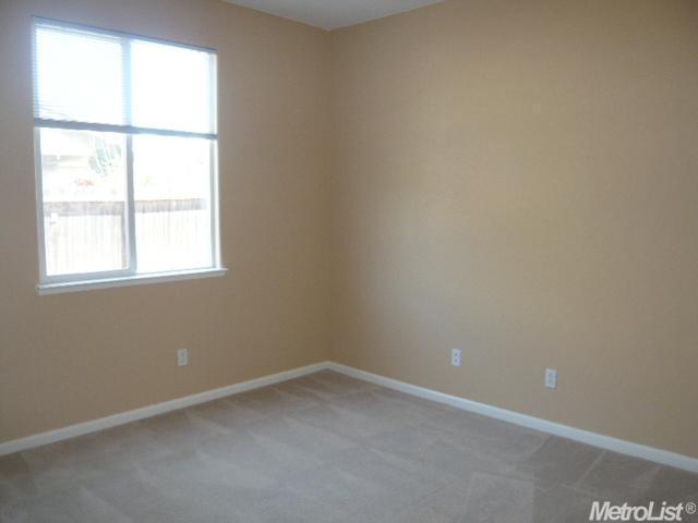 4362 Mcroberts Dr, Mather, CA 95655 photo 8
