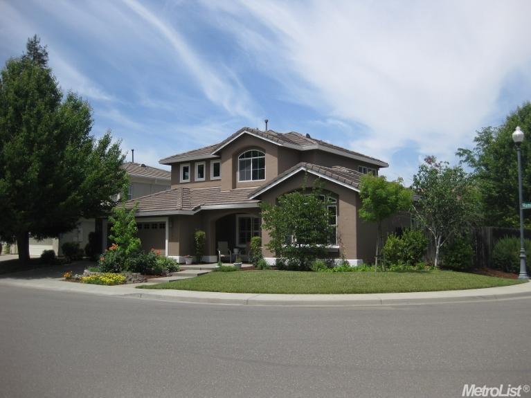1501 Hampton Dr, Davis, CA 95616 photo 1