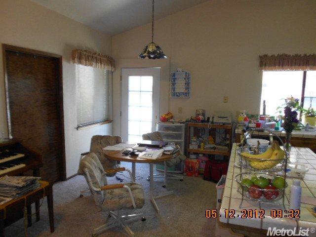 2409 Shadow Oak Ln, Modesto, CA 95355 photo 6