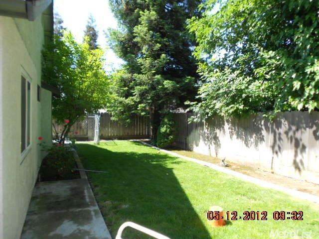 2409 Shadow Oak Ln, Modesto, CA 95355 photo 8