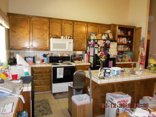 2409 Shadow Oak Ln, Modesto, CA 95355 photo 5