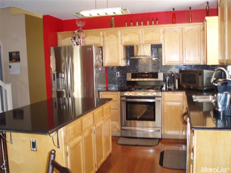 2165 Alfred George Ct, Tracy, CA 95377 photo 4