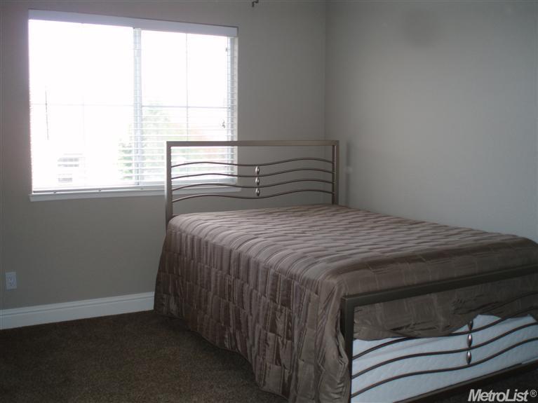 2165 Alfred George Ct, Tracy, CA 95377 photo 11