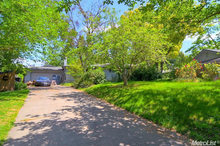 4259 Oak Knoll Dr, Carmichael, CA 95608 photo 1