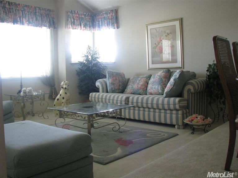 1905 Kansas Ave, Modesto, CA 95358 photo 2