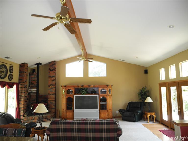 2020 Cabiao Rd, Placerville, CA 95667 photo 8