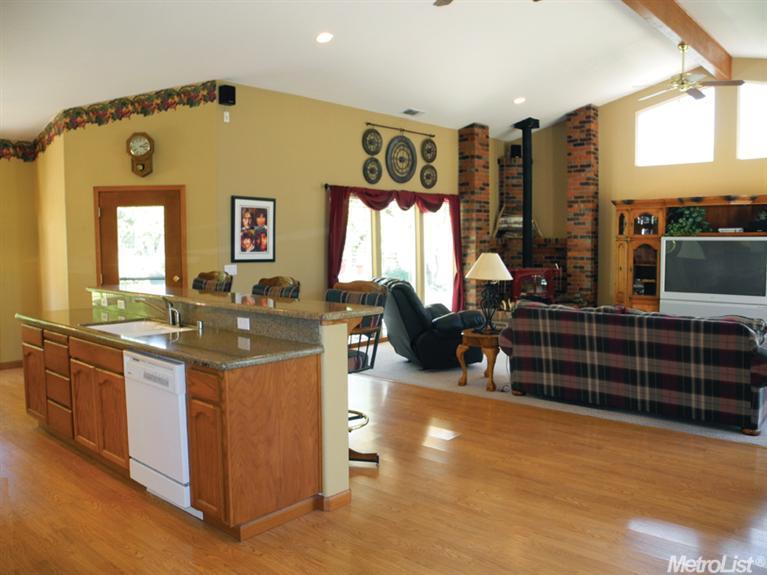 2020 Cabiao Rd, Placerville, CA 95667 photo 7