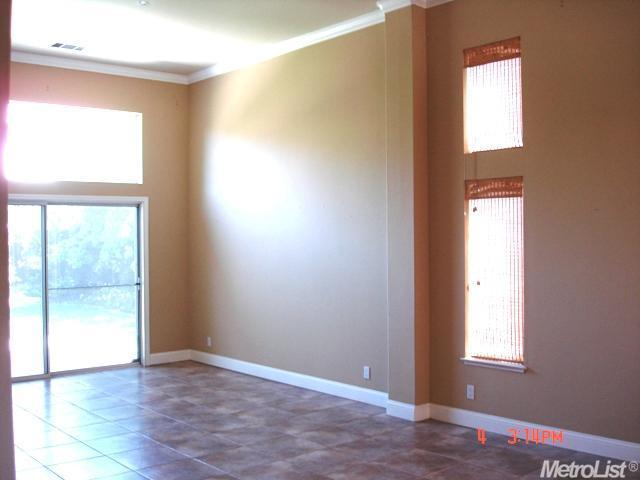 2062 Egret Dr, Tracy, CA 95376 photo 3