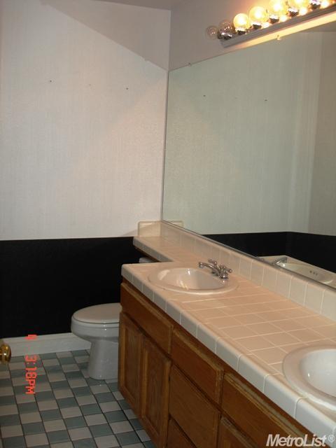2062 Egret Dr, Tracy, CA 95376 photo 8
