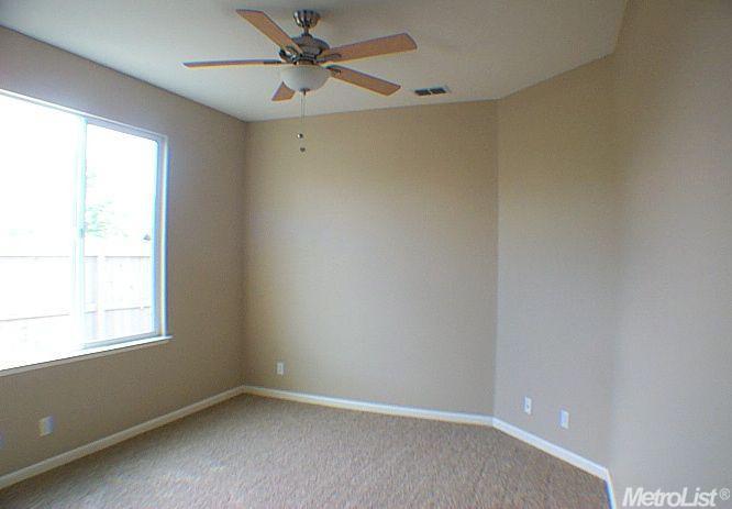 1211 Brooks Ln, Ripon, CA 95366 photo 6