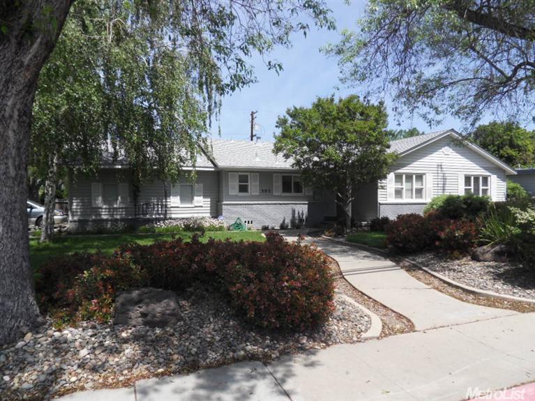 305 Norwegian Ave, Modesto, CA 95350 photo 2
