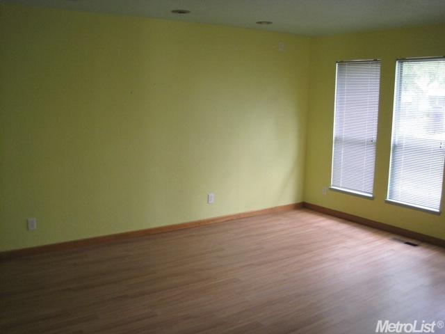 1505 Maplehill Rd, Modesto, CA 95350 photo 2