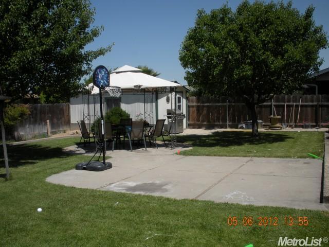 20124 Maynard St, Hilmar, CA 95324 photo 2