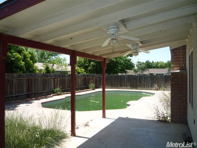 2208 Lavon Ln, Ceres, CA 95307 photo 10