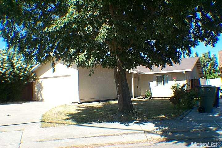 1113 Davy Ct, Modesto, CA 95351 photo 1