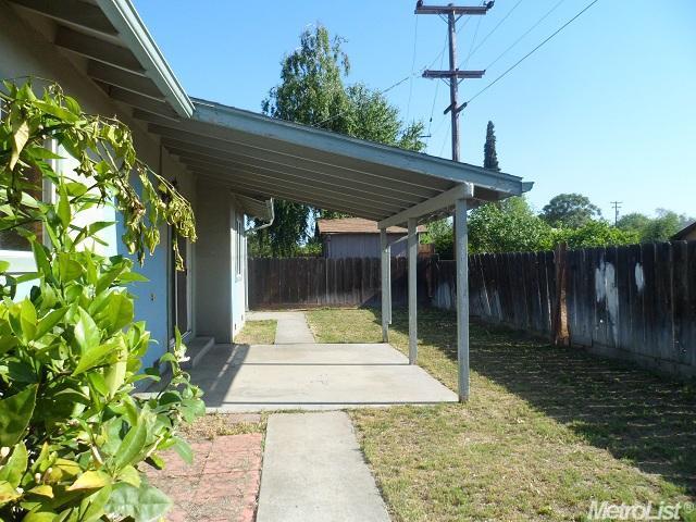220 Oleander Ln, Turlock, CA 95380 photo 24
