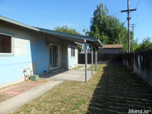 220 Oleander Ln, Turlock, CA 95380 photo 21