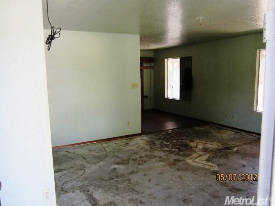 3904 Blaker Rd, Ceres, CA 95307 photo 2