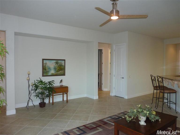 2192 Devonport Loop, Roseville, CA 95747 photo 3
