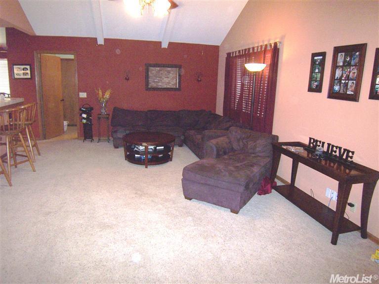 115 S Fork Way, Folsom, CA 95630 photo 2