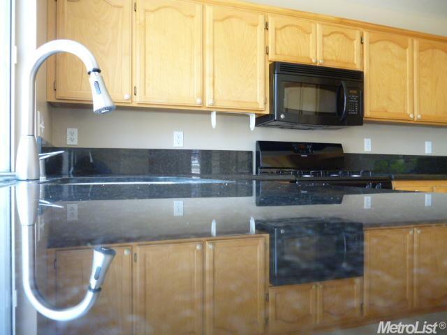 2304 Liselle Ln, Modesto, CA 95358 photo 5