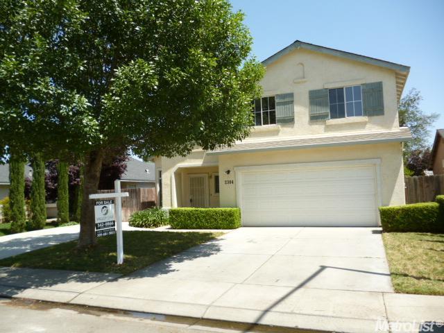 2304 Liselle Ln, Modesto, CA 95358 photo 2