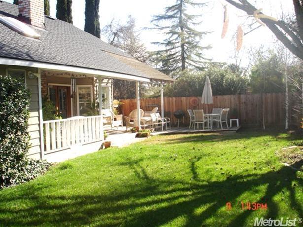 225 Sycamore Ave, Gustine, CA 95322 photo 8