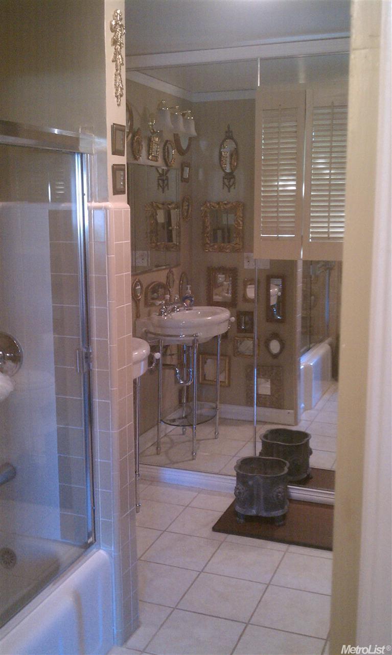 2240 U St, Merced, CA 95340 photo 9